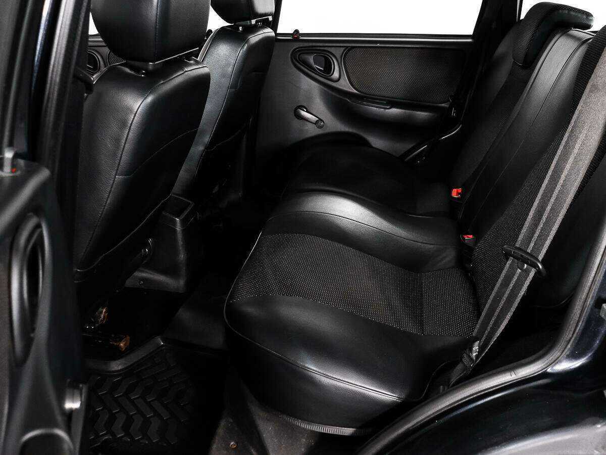 Купить Chevrolet Niva, 2010, 130 516 км, фото №10