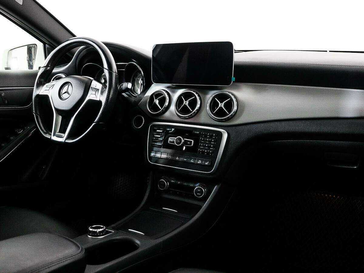 Купить Mercedes-Benz GLA 250, 2014, 107 424 км, фото №9