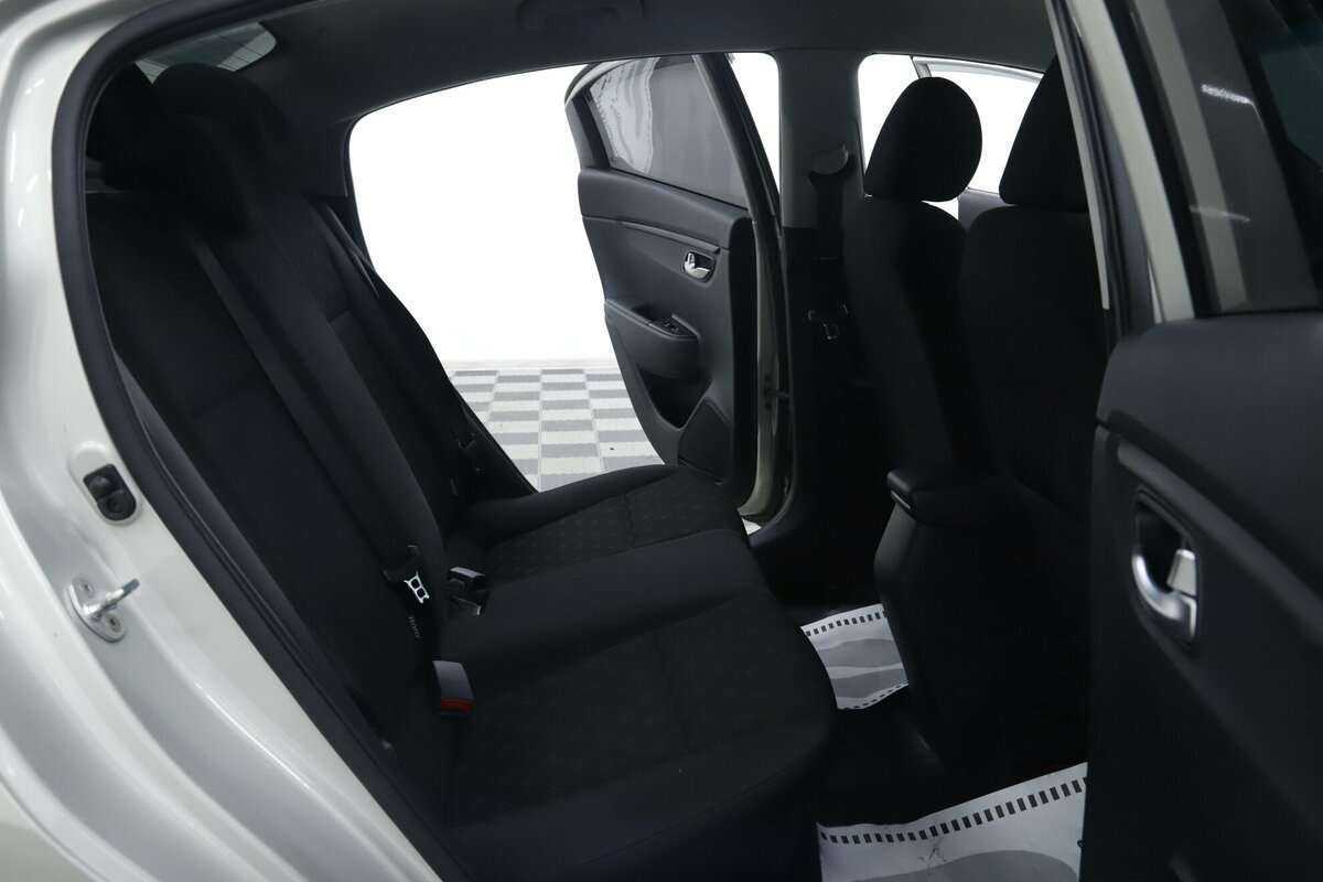 Купить Kia Rio, 2019, 86 000 км, фото №18