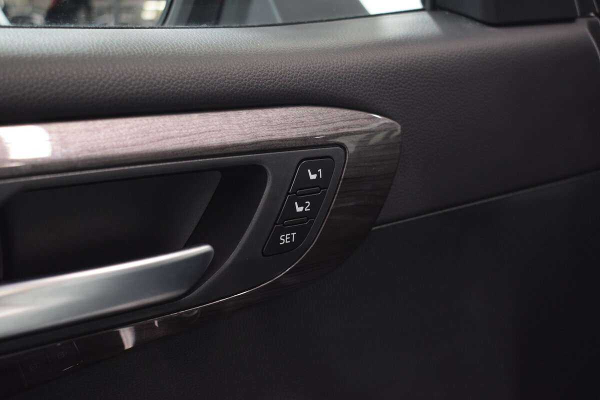 Купить Toyota Highlander, 2023, 123 км, фото №18