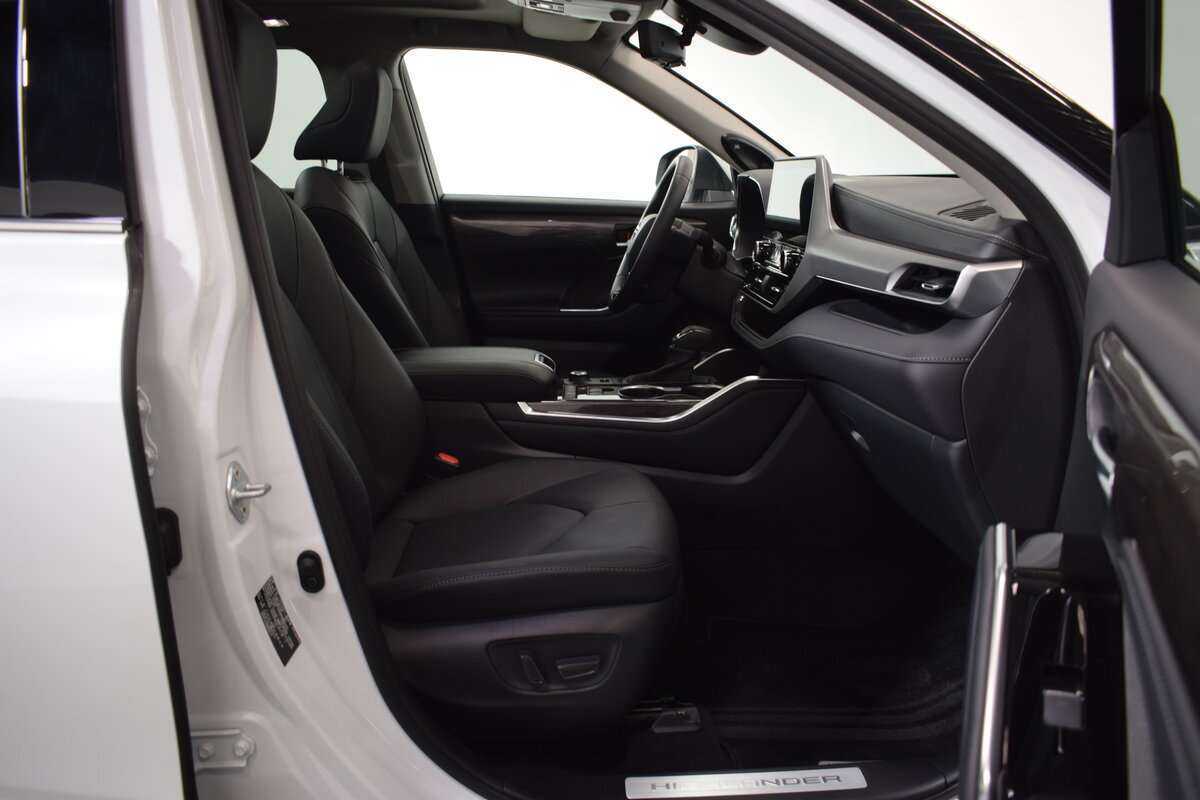 Купить Toyota Highlander, 2023, 123 км, фото №22