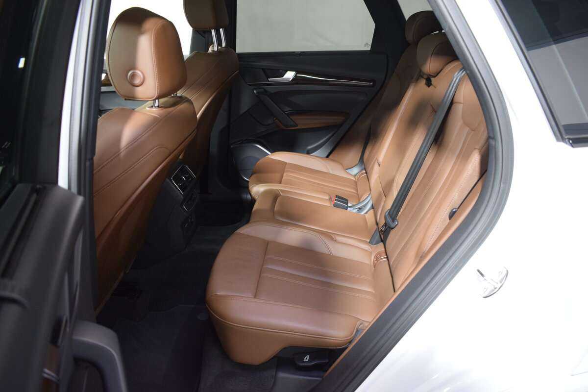 Купить Audi Q5, 2019, 73 300 км, фото №12
