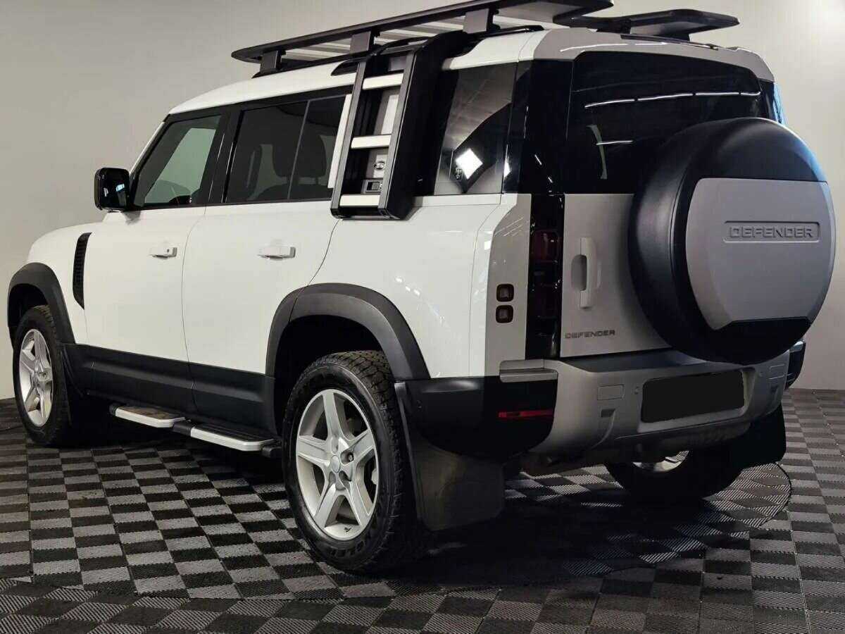 Купить Land Rover Defender 110, 2021, 66 500 км, фото №4