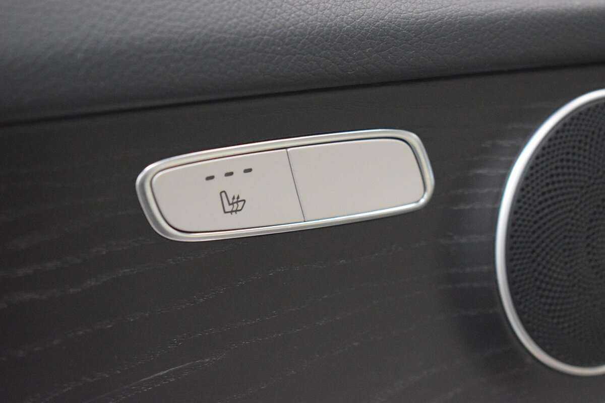 Купить Mercedes-Benz GLC 200, 2021, 46 000 км, фото №9