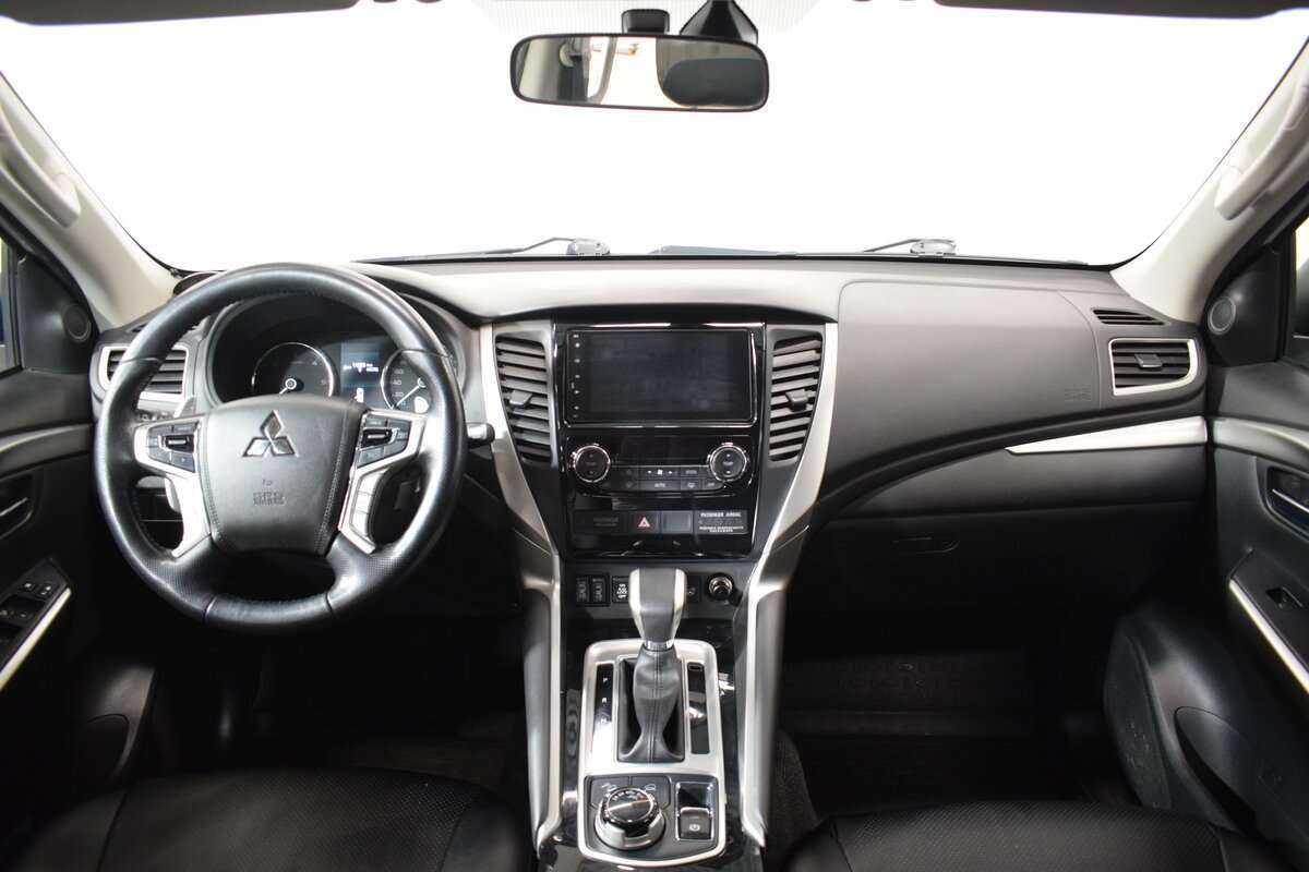 Купить Mitsubishi Pajero Sport, 2019, 74 000 км, фото №13