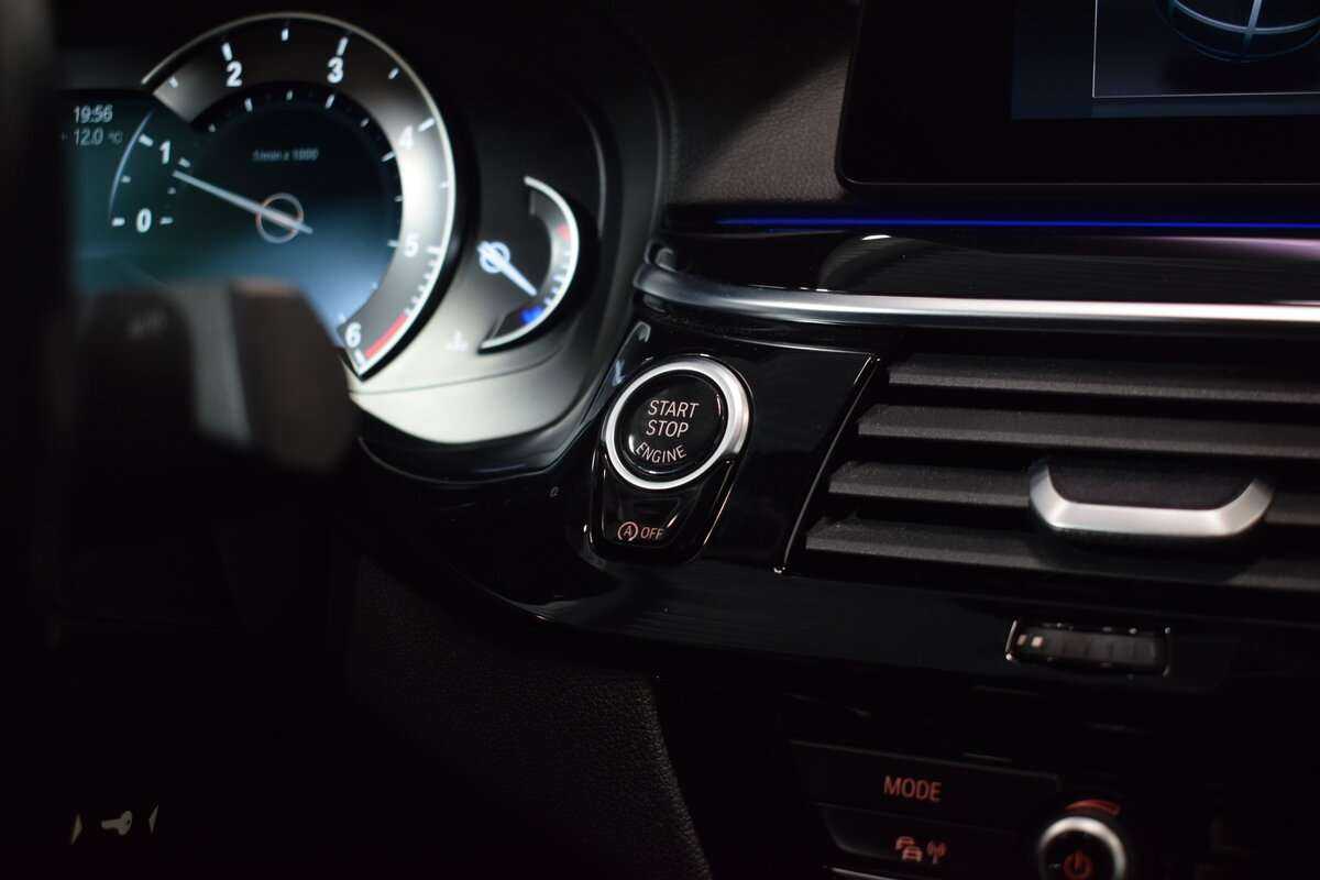 Купить BMW 5 серии 520d xDrive, 2019, 77 620 км, фото №26