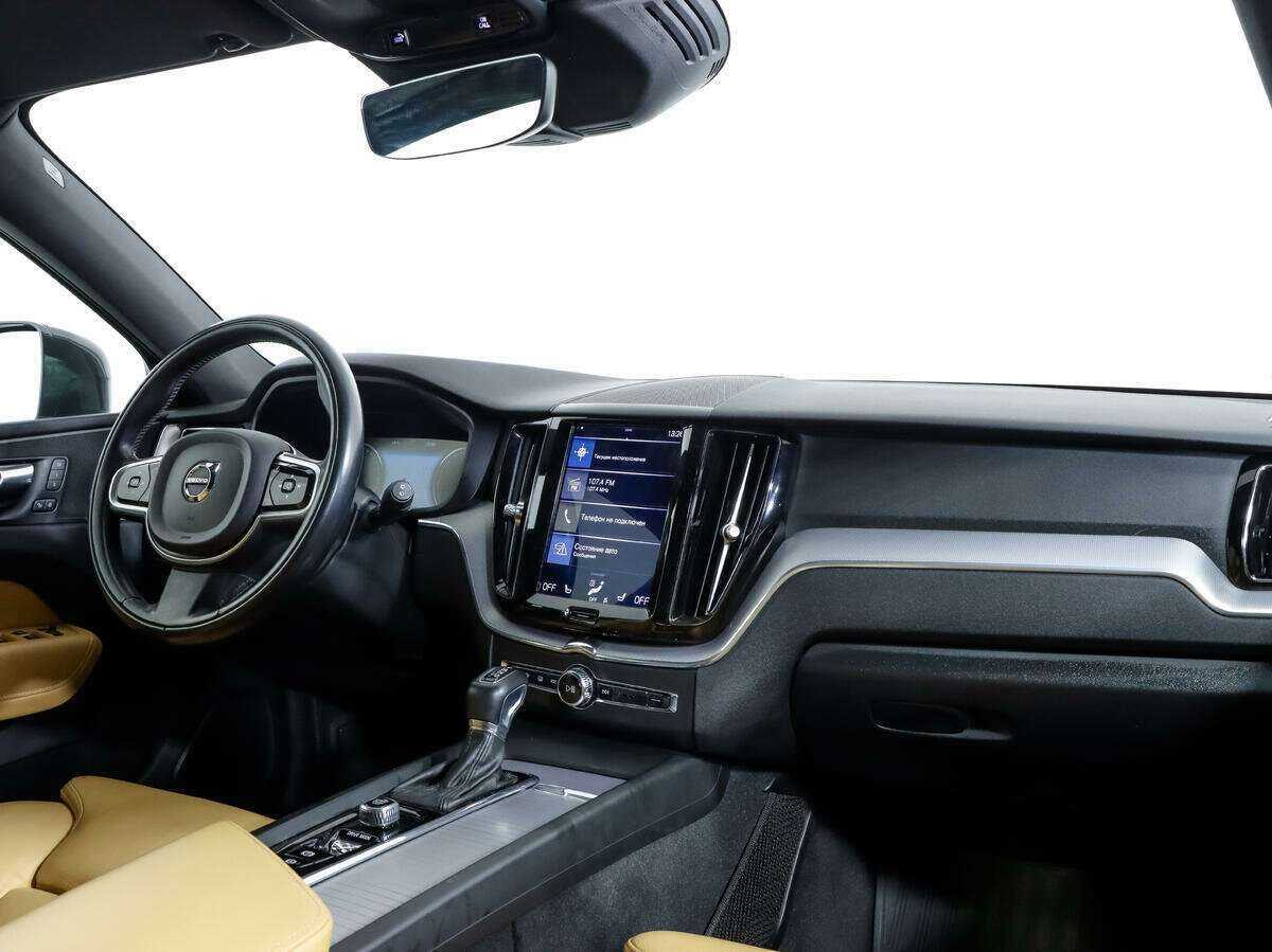 Купить Volvo XC60, 2018, 129 150 км, фото №7