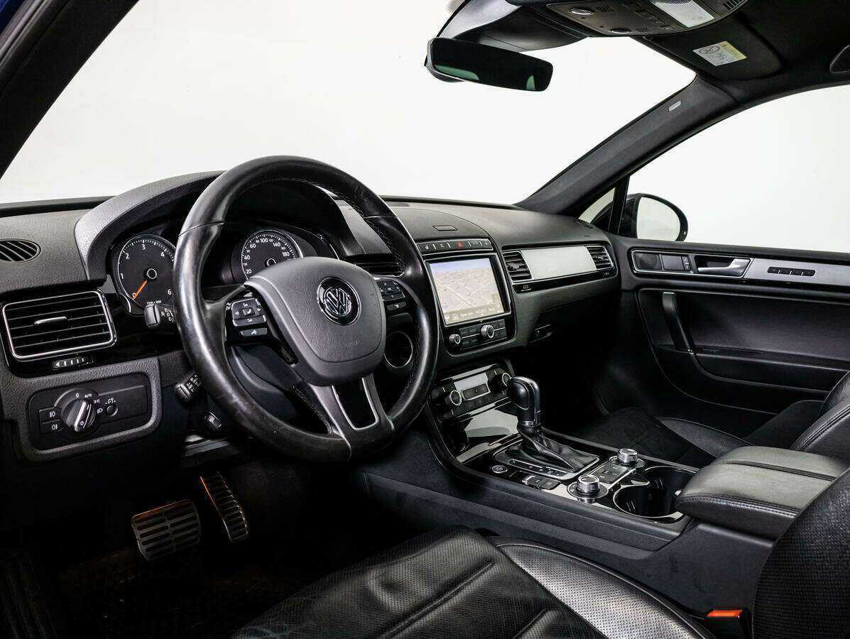 Купить Volkswagen Touareg, 2018, 125 351 км, фото №9