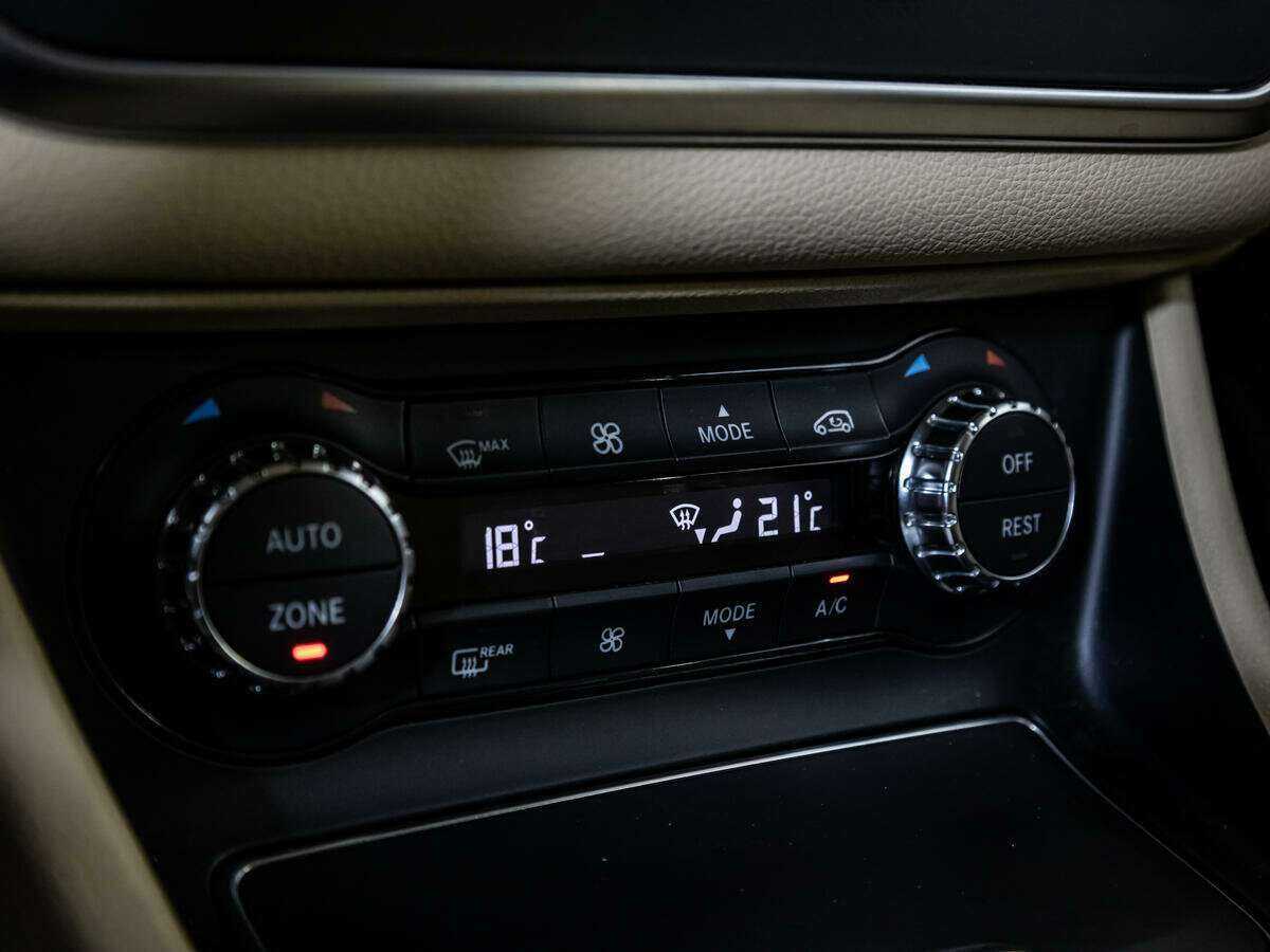 Купить Mercedes-Benz GLA 250, 2017, 57 900 км, фото №16