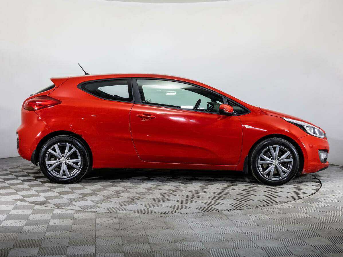 Купить Kia Ceed, 2014, 78 650 км, фото №4