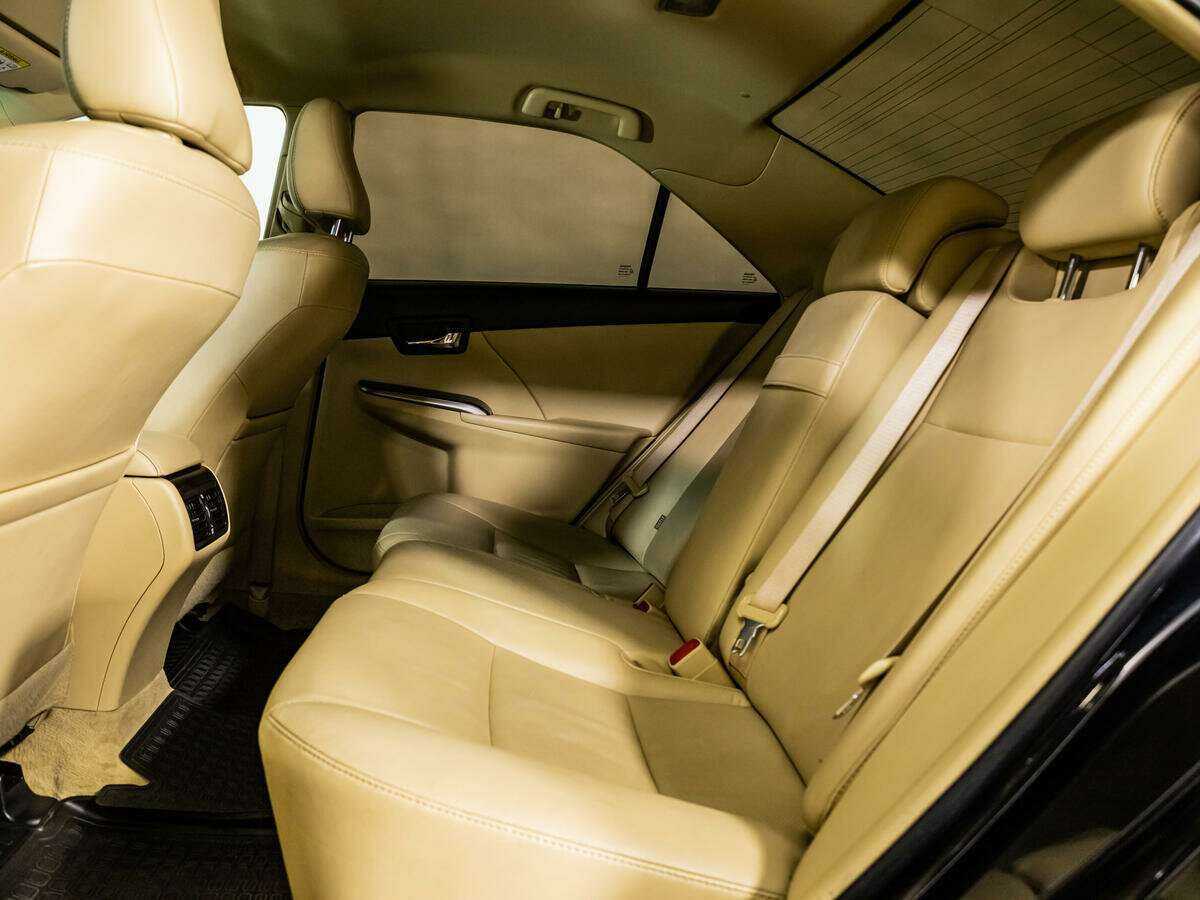 Купить Toyota Camry, 2015, 128 013 км, фото №9