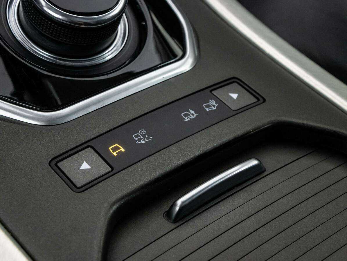 Купить Land Rover Range Rover Evoque, 2017, 83 501 км, фото №15