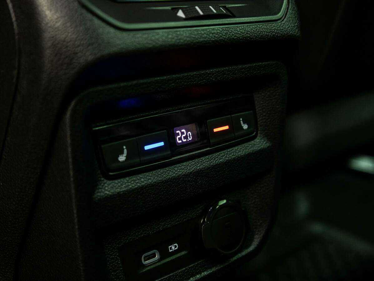 Купить Volkswagen Tiguan, 2021, 41 527 км, фото №16