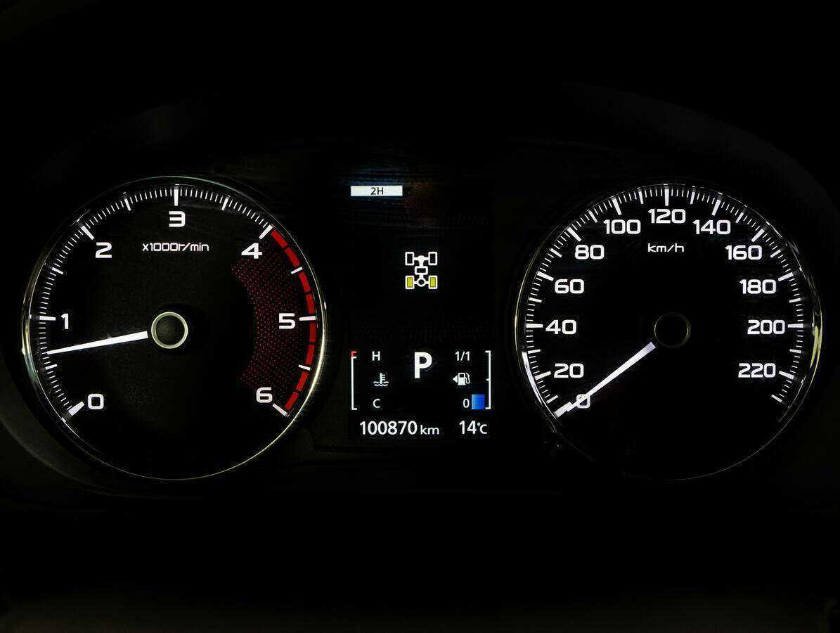 Купить Mitsubishi Pajero Sport, 2017, 100 868 км, фото №16