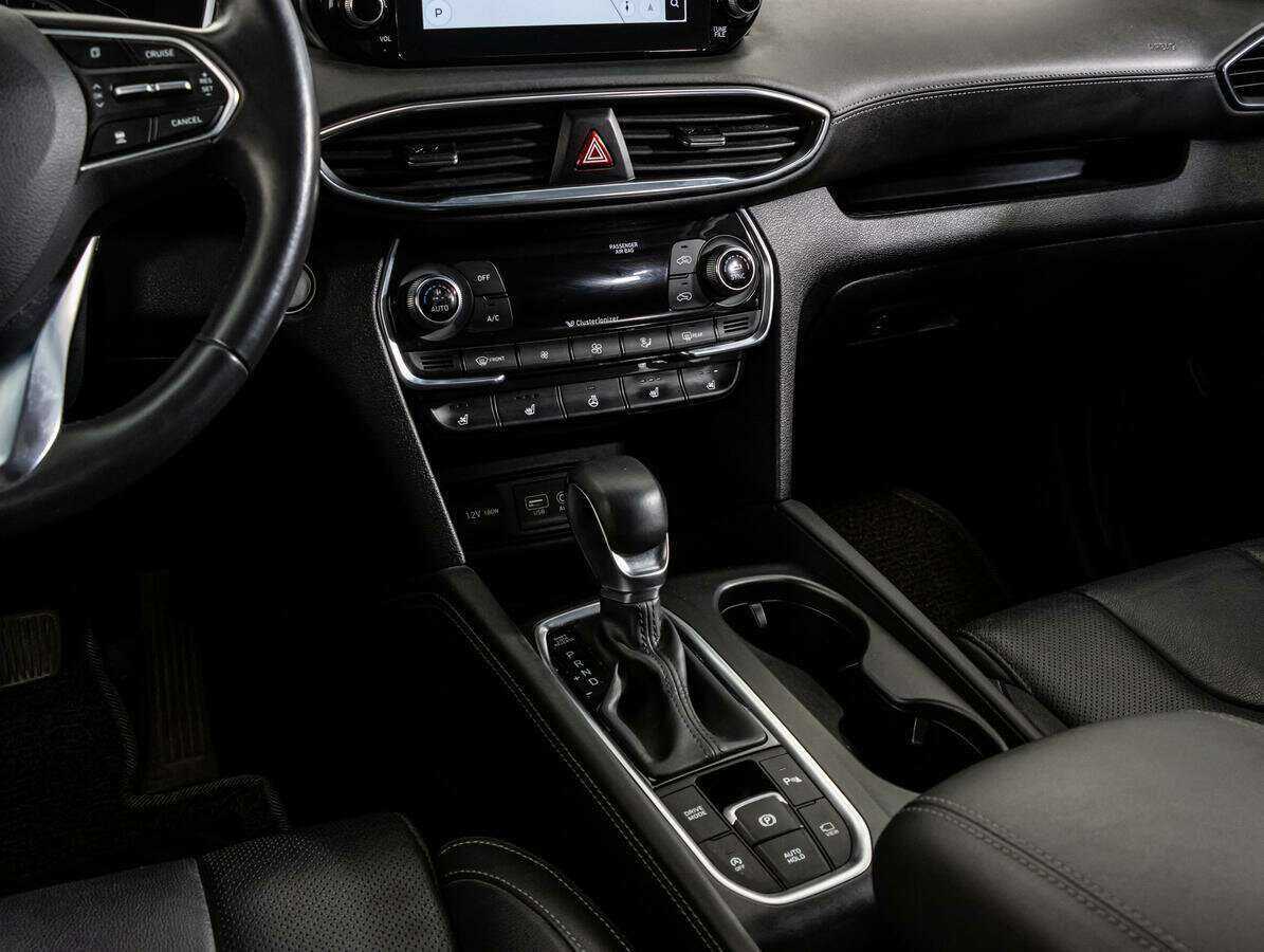 Купить Hyundai Santa Fe, 2018, 77 634 км, фото №10