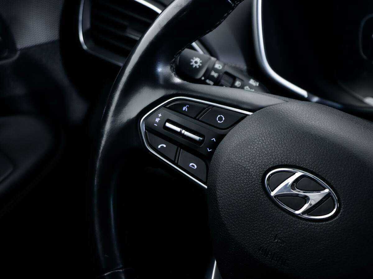 Купить Hyundai Santa Fe, 2018, 62 581 км, фото №12