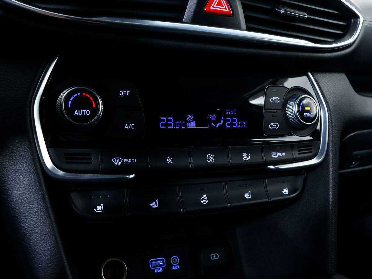 Купить Hyundai Santa Fe, 2018, 62 581 км, фото №17