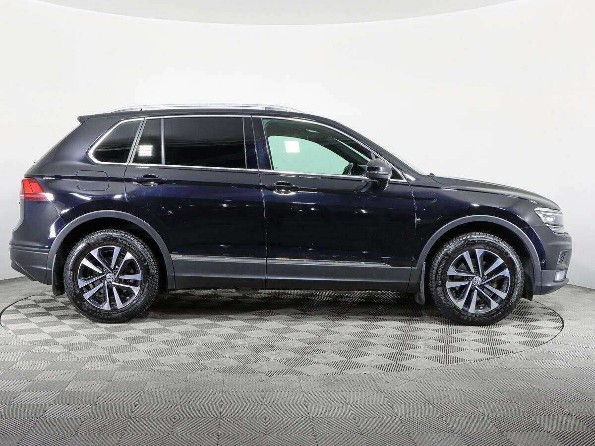 Купить Volkswagen Tiguan, 2019, 139 400 км, фото №4