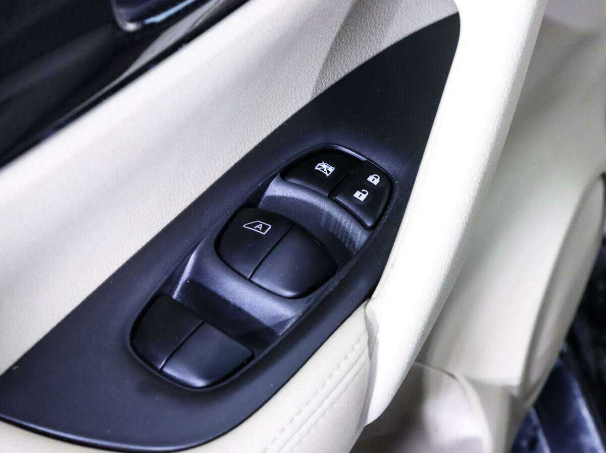 Купить Nissan X-Trail, 2019, 47 100 км, фото №15