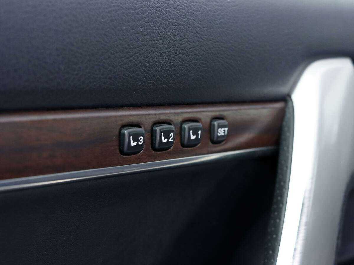 Купить Toyota Land Cruiser, 2017, 50 231 км, фото №11