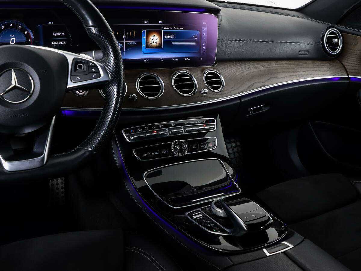 Купить Mercedes-Benz E-Класс 300, 2017, 101 130 км, фото №15
