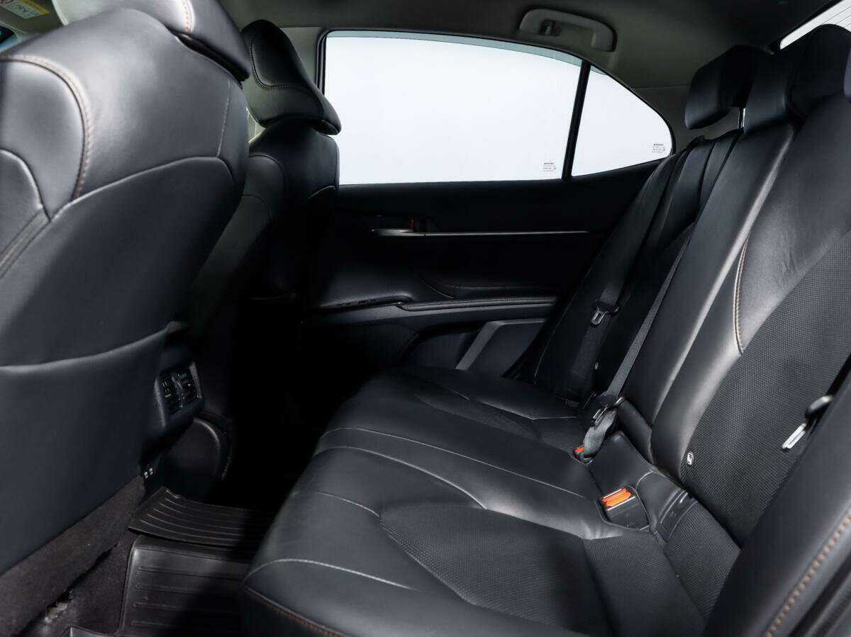 Купить Toyota Camry, 2018, 71 100 км, фото №11