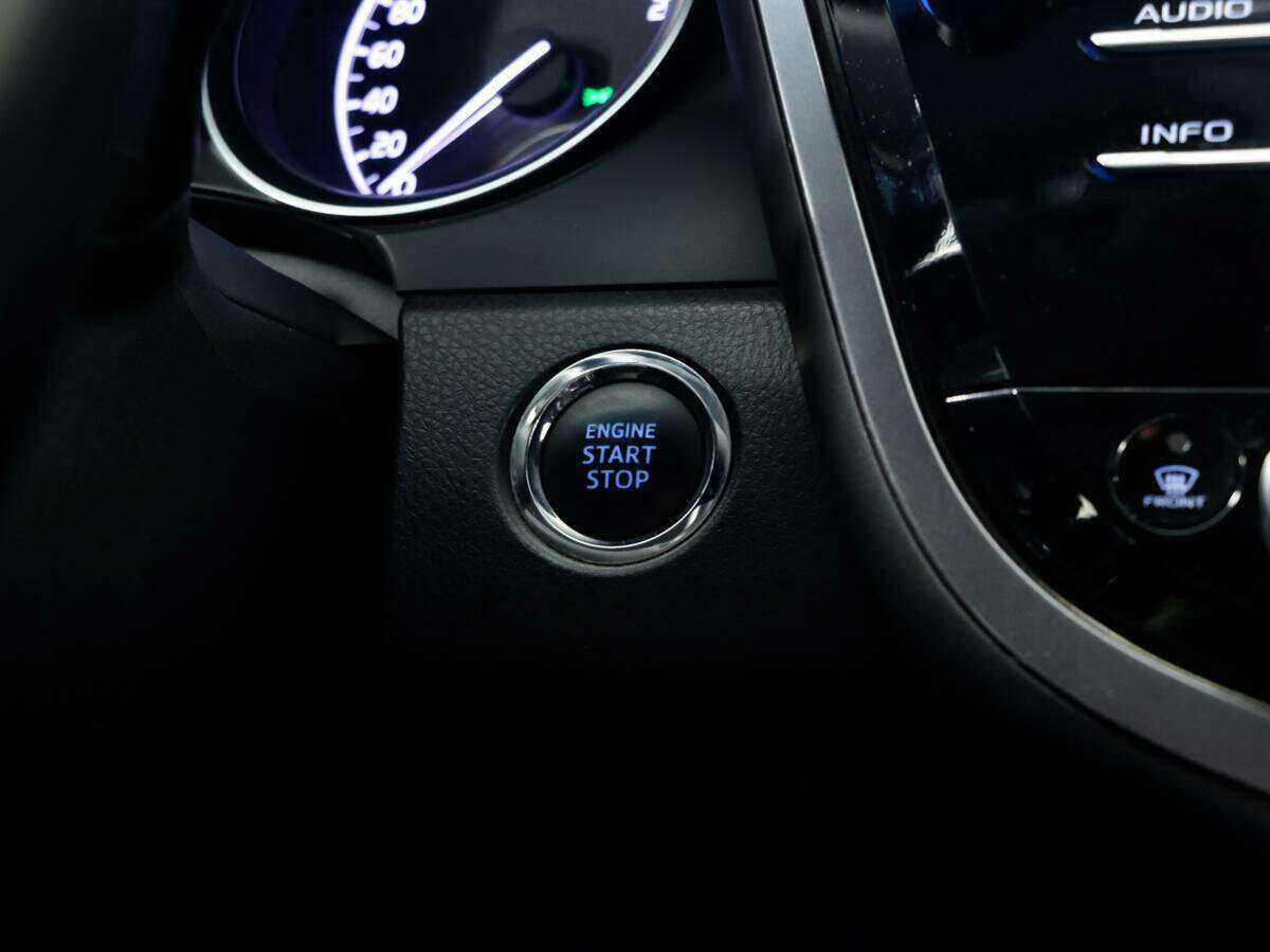 Купить Toyota Camry, 2018, 71 100 км, фото №13