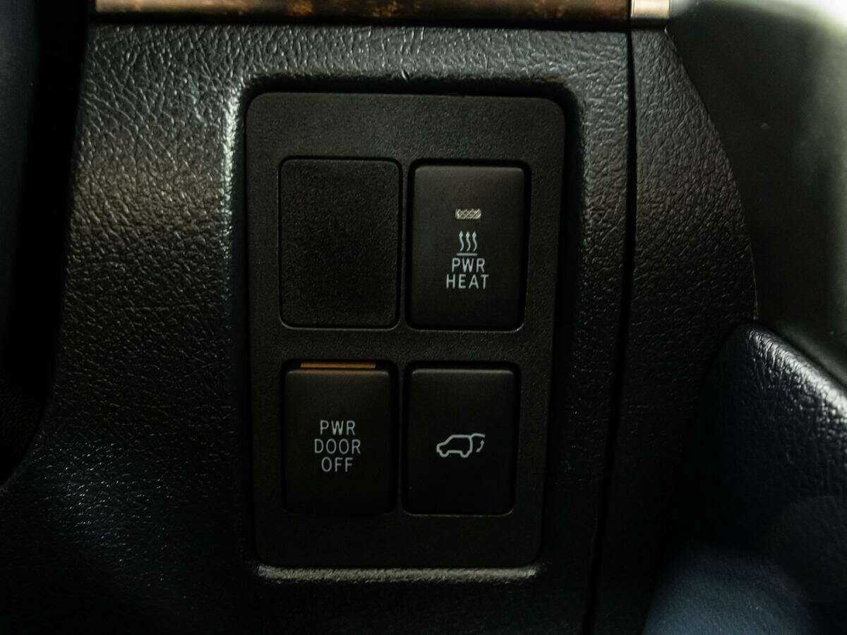 Купить Toyota Land Cruiser, 2014, 144 525 км, фото №19