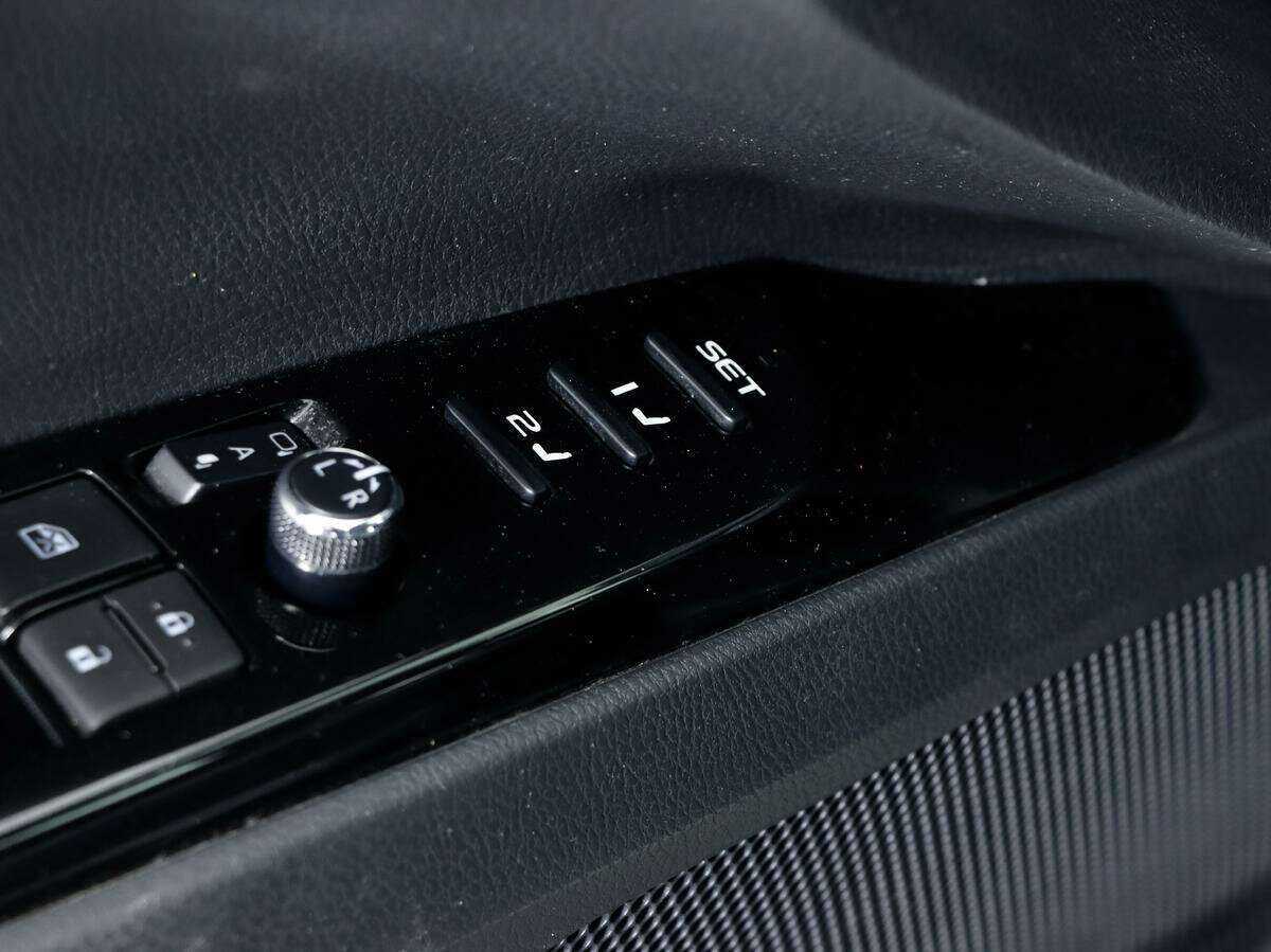 Купить Toyota Camry, 2019, 78 718 км, фото №11