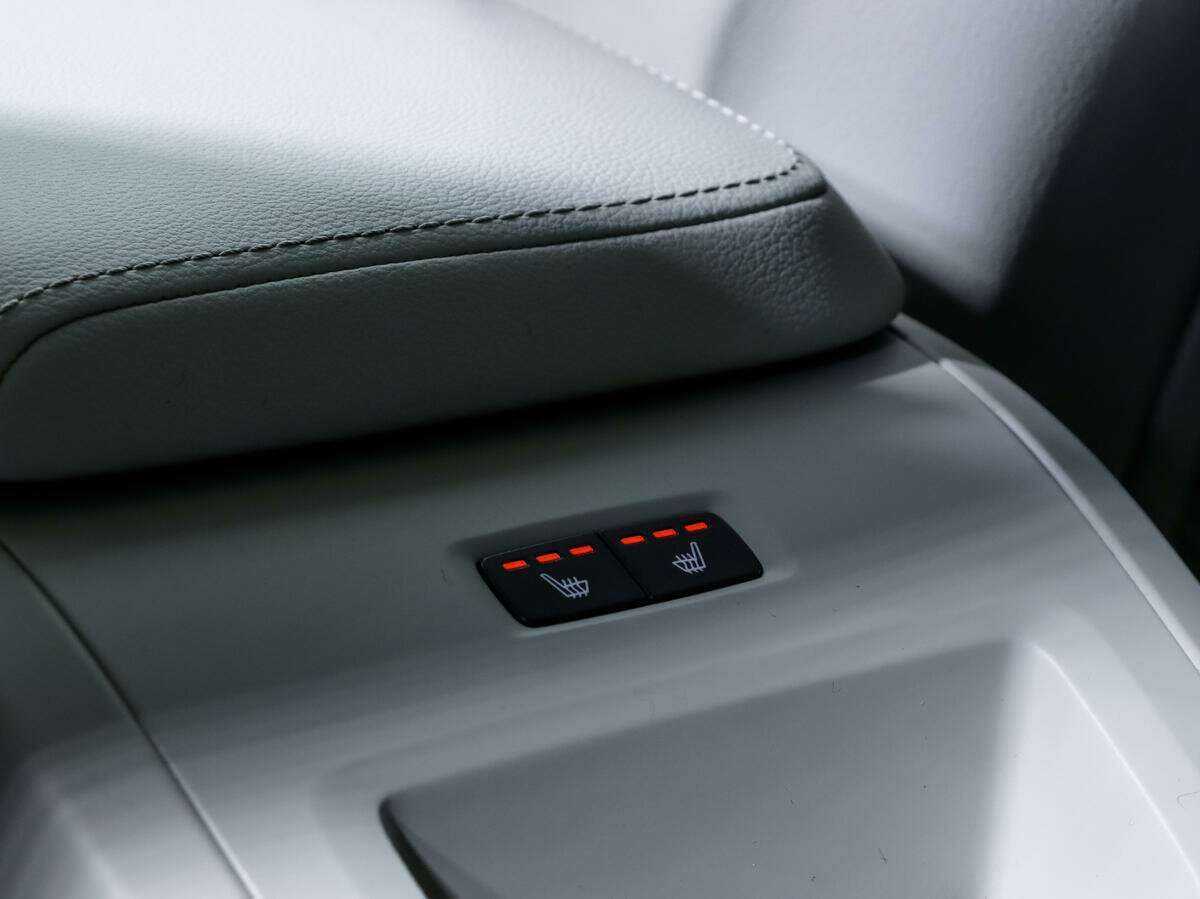 Купить Volvo XC60, 2018, 167 731 км, фото №12