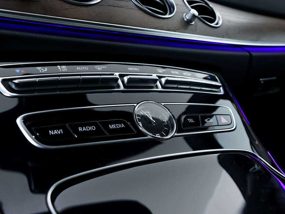 Купить Mercedes-Benz E-Класс 200, 2017, 72 113 км, фото №17