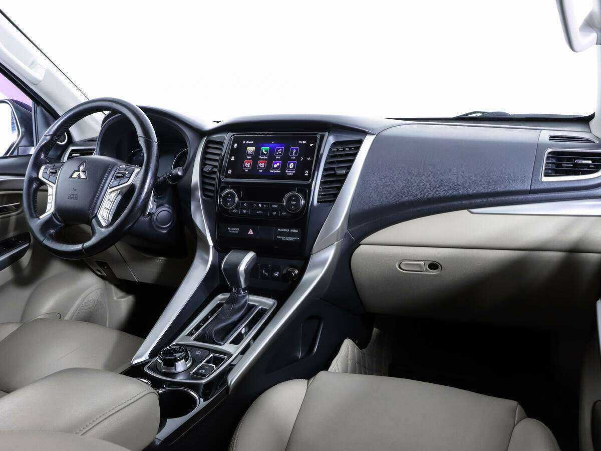 Купить Mitsubishi Pajero Sport, 2017, 140 000 км, фото №9