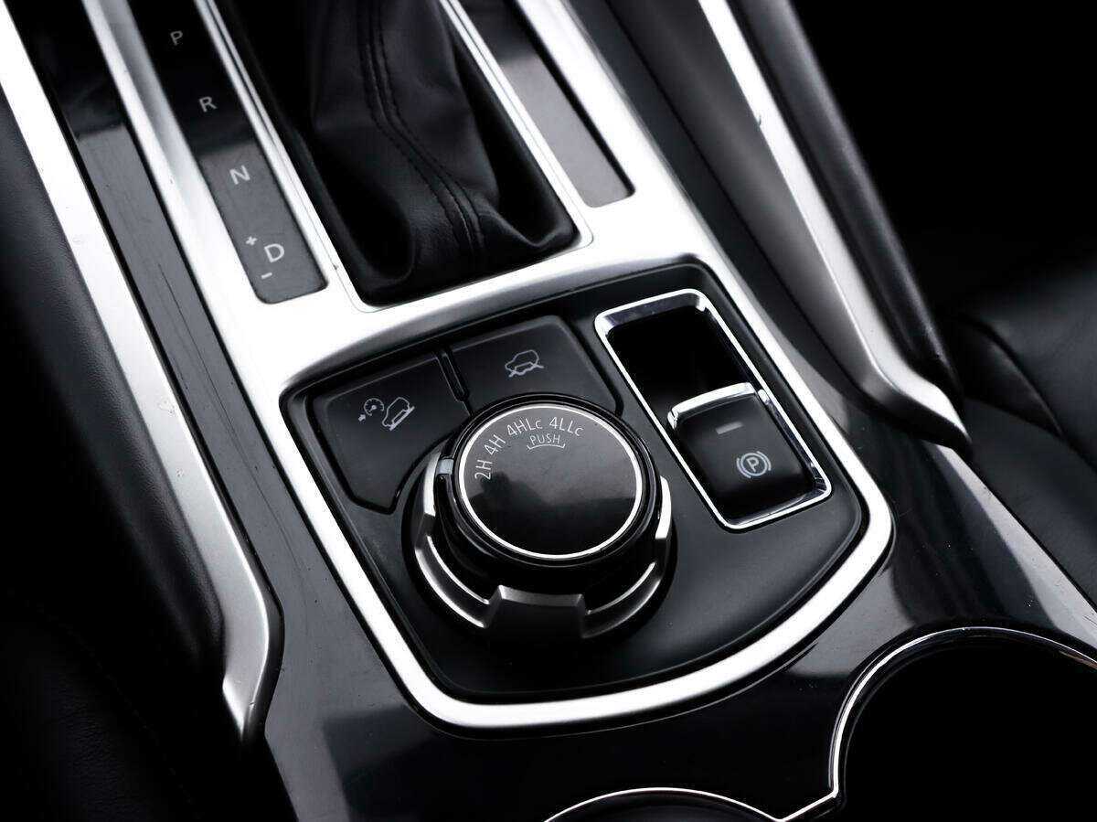 Купить Mitsubishi Pajero Sport, 2019, 119 000 км, фото №15