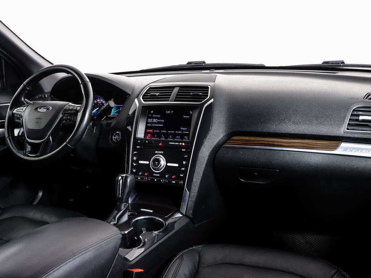 Купить Ford Explorer, 2018, 145 000 км, фото №6