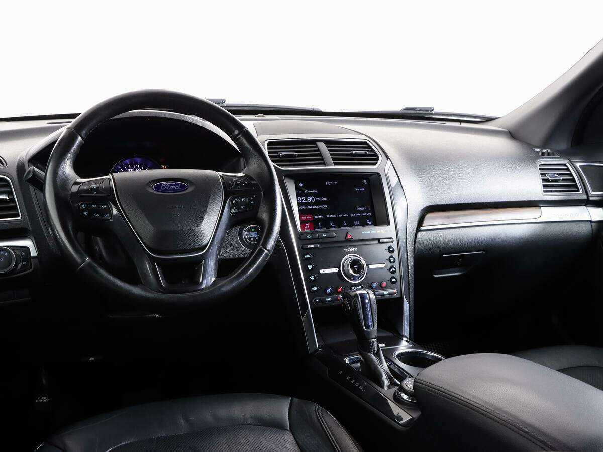 Купить Ford Explorer, 2018, 145 000 км, фото №8