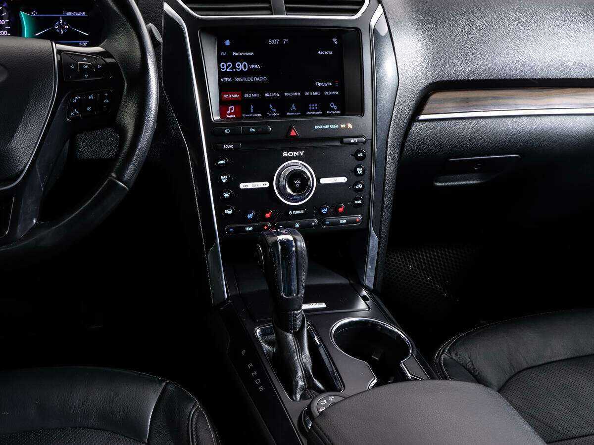 Купить Ford Explorer, 2018, 145 000 км, фото №10