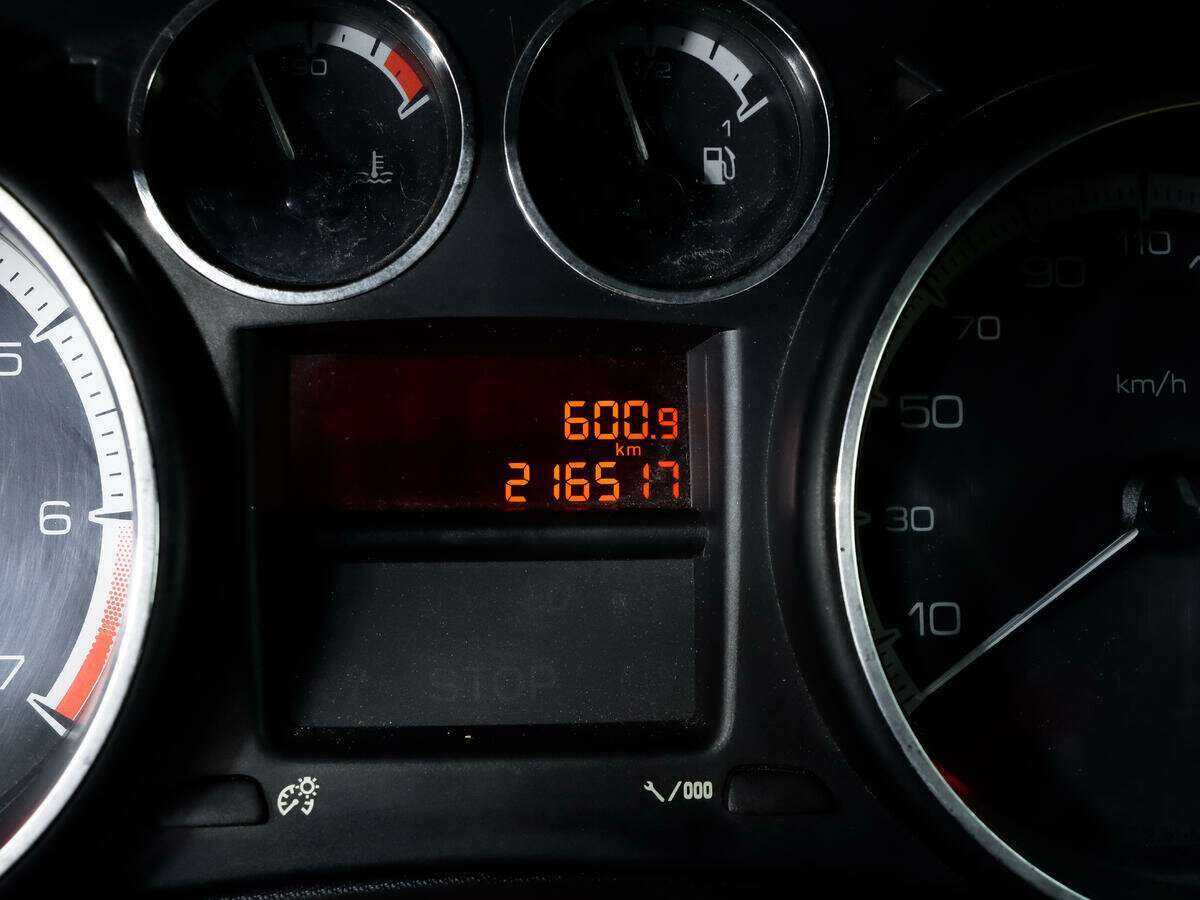 Купить Peugeot 308, 2008, 216 516 км, фото №14