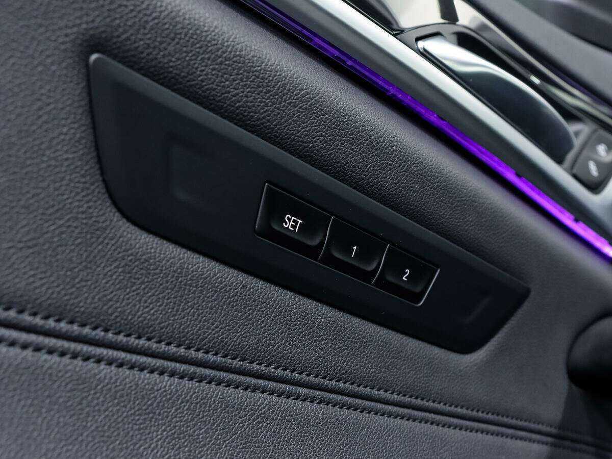 Купить BMW 5 серии 520d, 2019, 169 015 км, фото №11