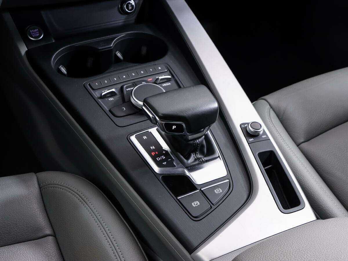 Купить Audi A4, 2019, 44 759 км, фото №12