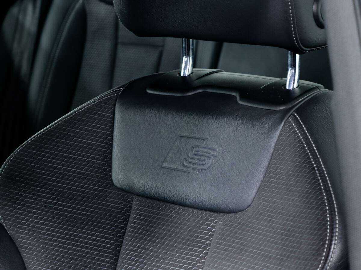 Купить Audi A4, 2019, 95 530 км, фото №21