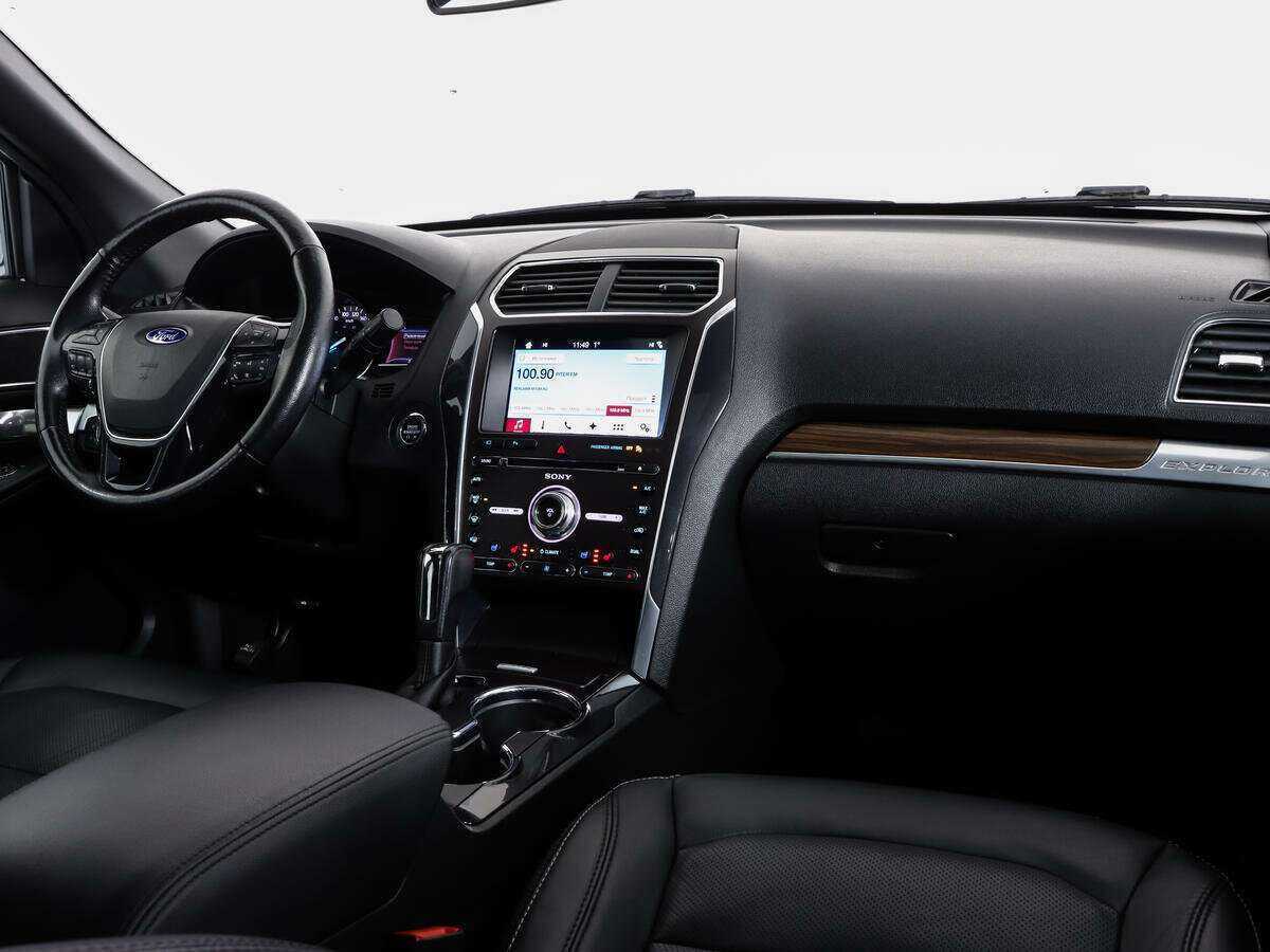 Купить Ford Explorer, 2017, 79 489 км, фото №9