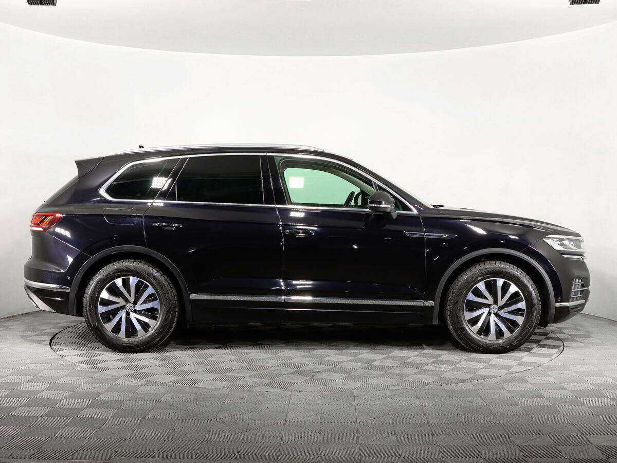 Купить Volkswagen Touareg, 2021, 104 000 км, фото №4