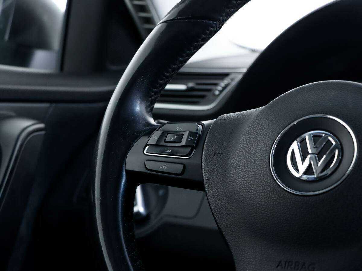 Купить Volkswagen Passat, 2011, 227 000 км, фото №12