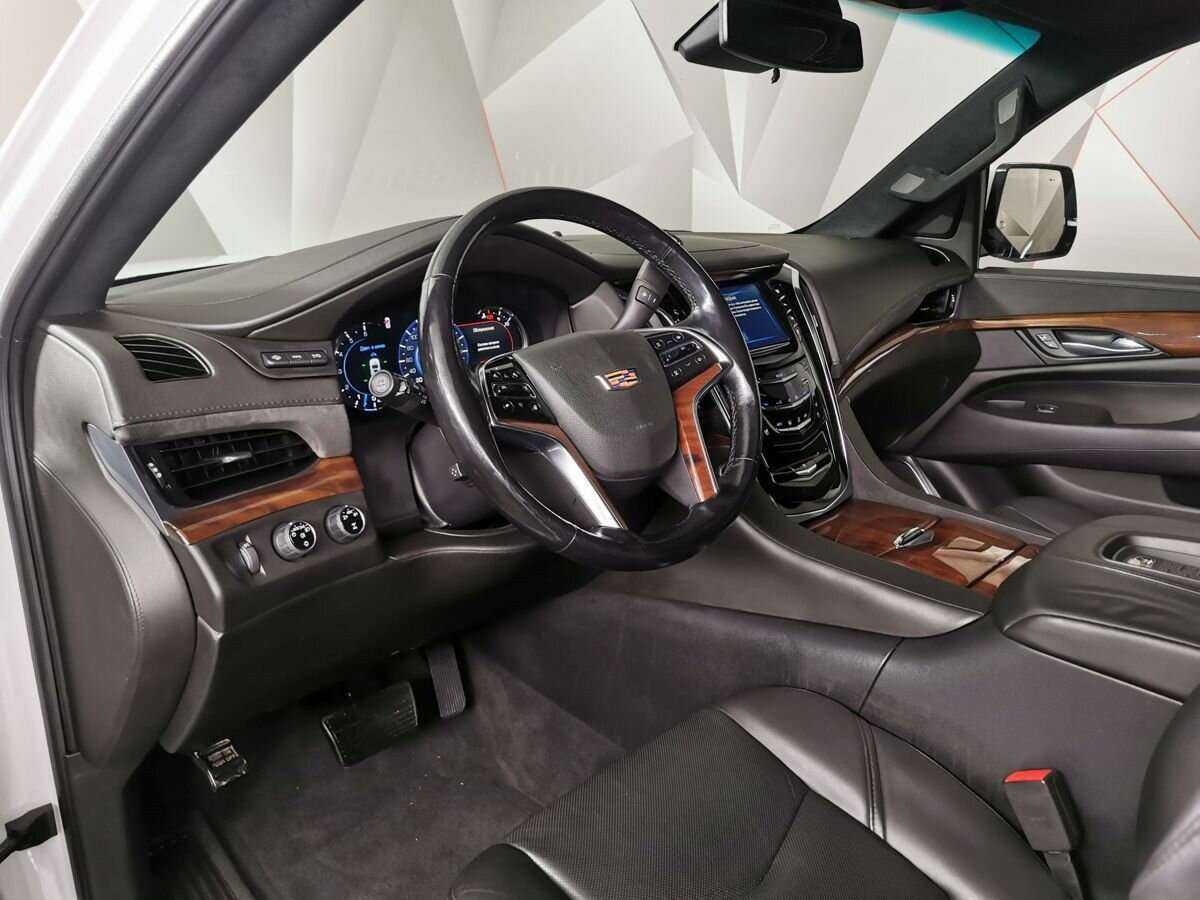 Купить Cadillac Escalade ESV, 2016, 68 776 км, фото №12