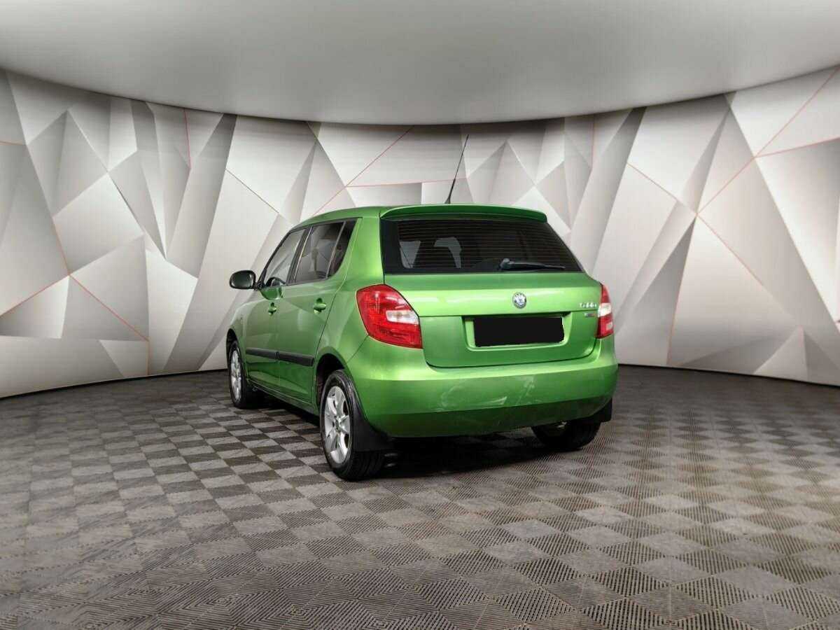 Купить Skoda Fabia, 2011, 120 971 км, фото №4