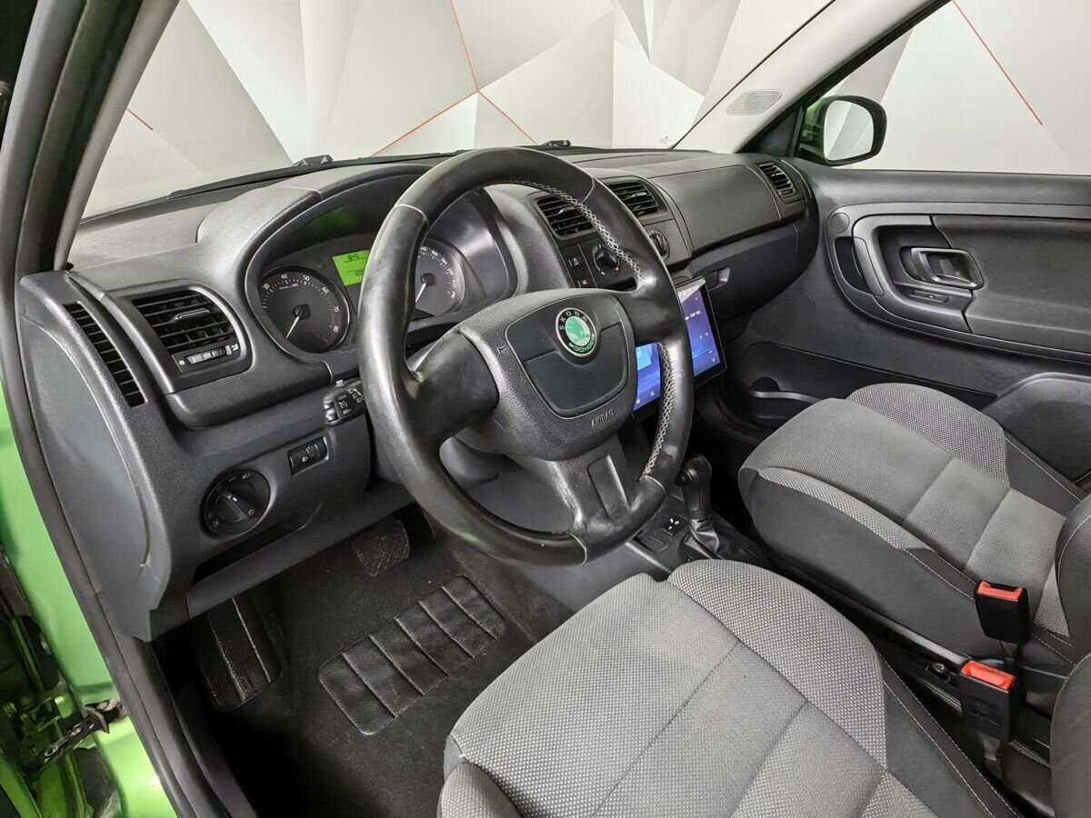 Купить Skoda Fabia, 2011, 120 971 км, фото №14