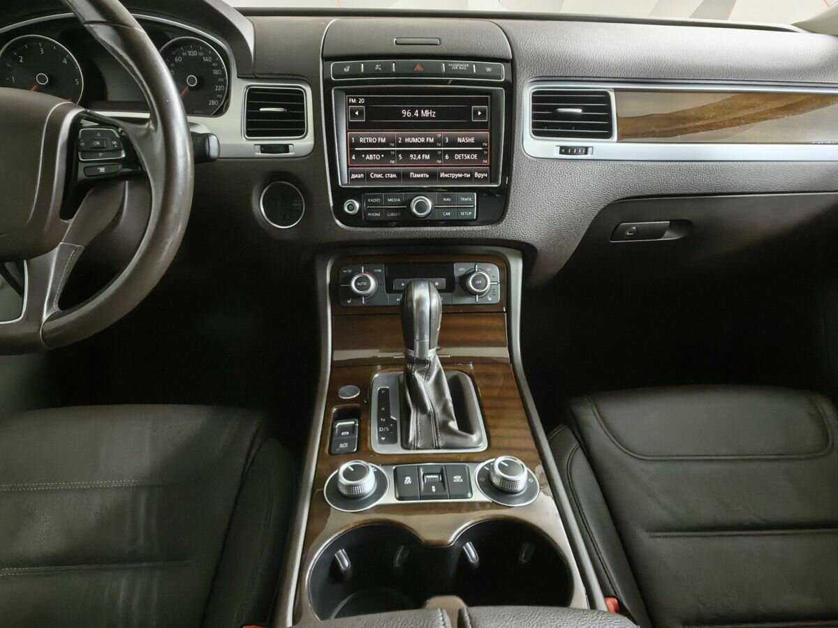 Купить Volkswagen Touareg, 2016, 96 305 км, фото №11