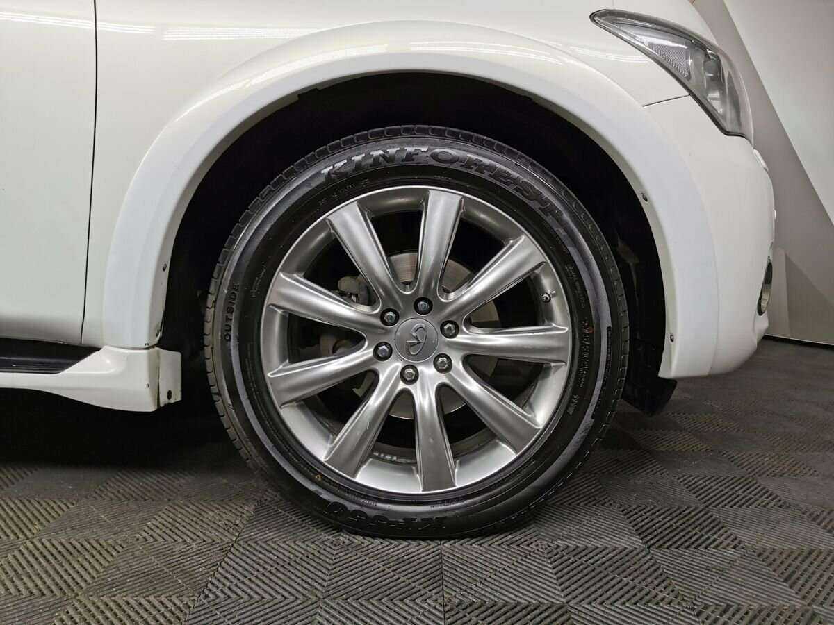 Купить Infiniti QX56, 2012, 202 112 км, фото №15