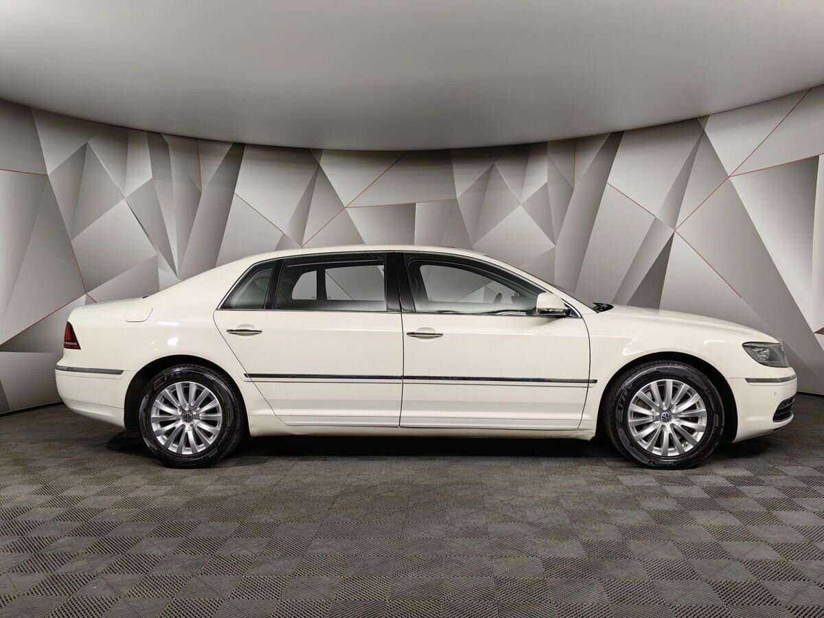 Купить Volkswagen Phaeton 4-Seater Long, 2014, 187 109 км, фото №6