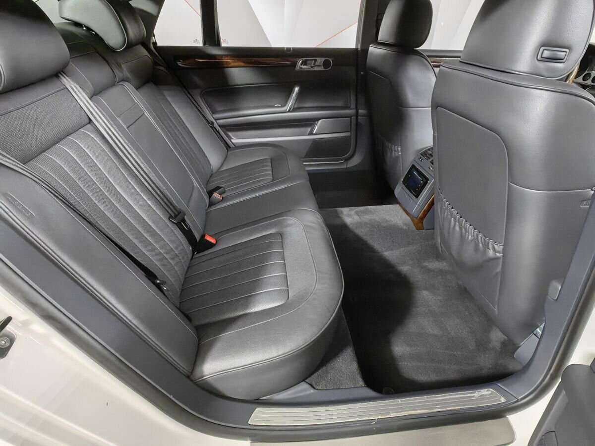 Купить Volkswagen Phaeton 4-Seater Long, 2014, 187 109 км, фото №12